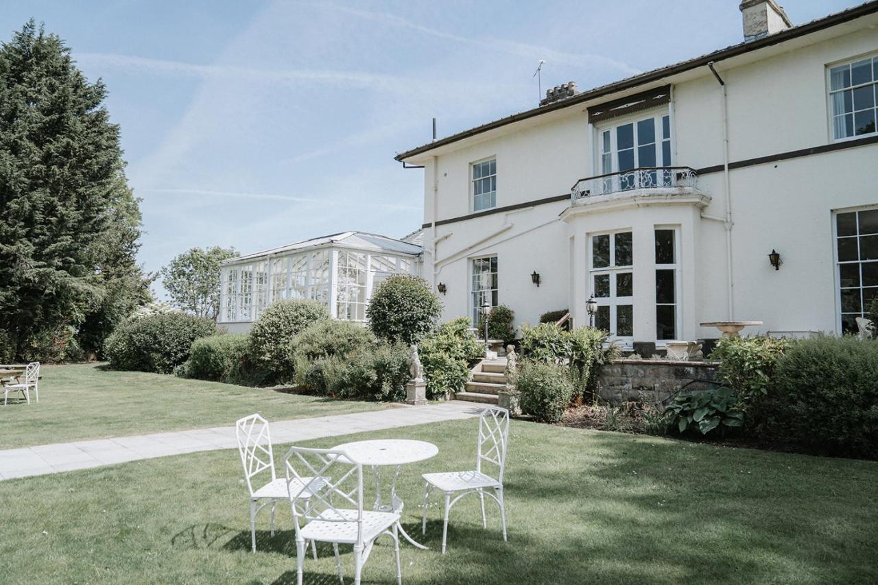 Highfield Hall Молд Екстер'єр фото