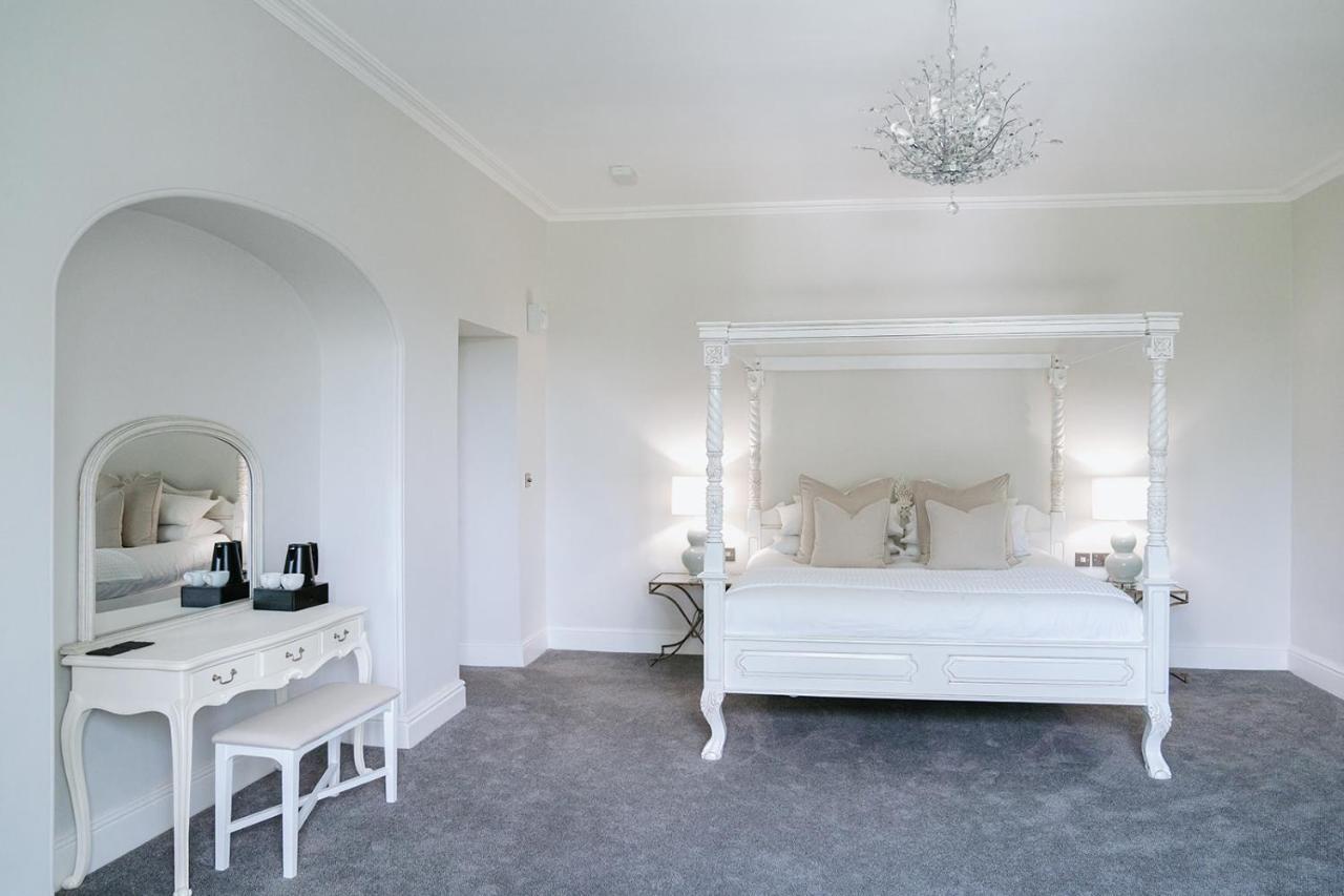 Highfield Hall Молд Екстер'єр фото
