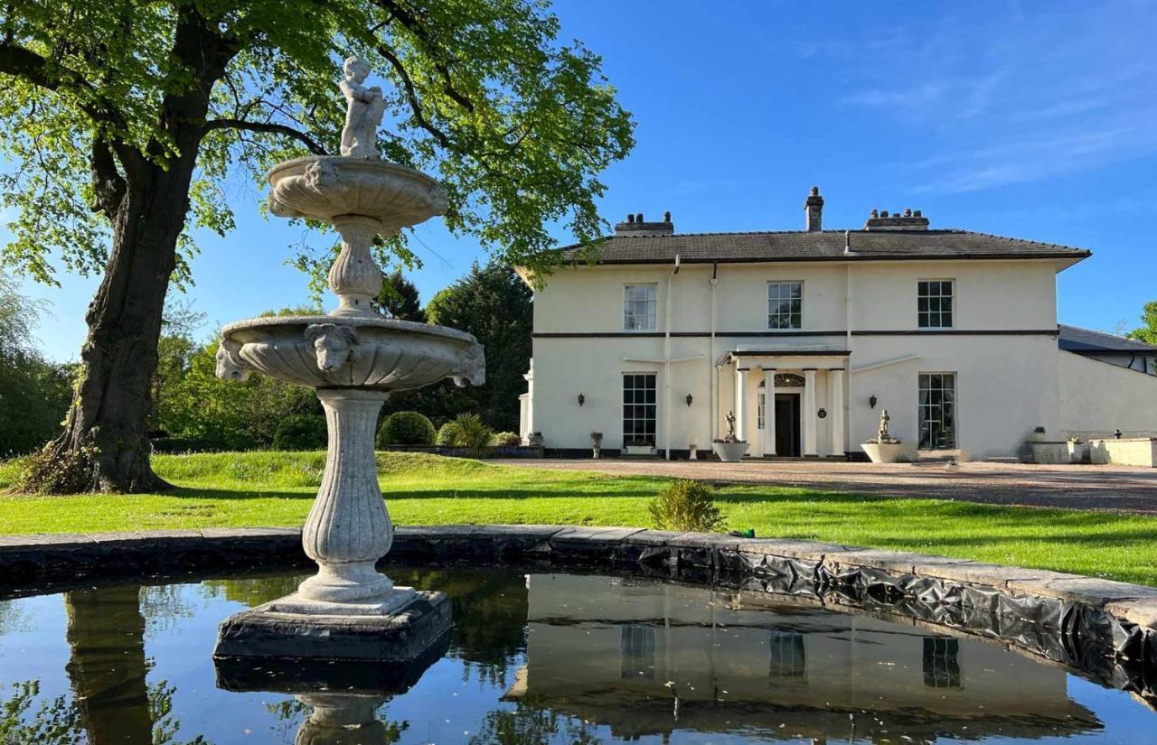 Highfield Hall Молд Екстер'єр фото